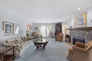 609 Scarlet Oak Ct, Appleton, WI 54915 - Photo 11