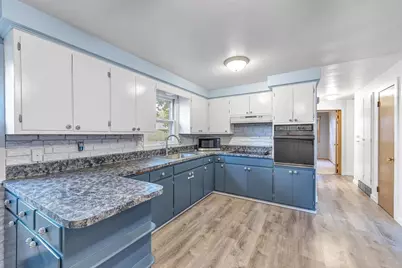 536 Fred Street, Green Bay, WI 54302 - Photo 7