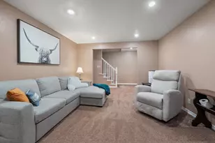 1744 Ives Ln, Suamico, WI 54173 - Photo 25