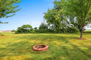 773 N Melcorn Cir, De Pere, WI 54115 - Photo 39