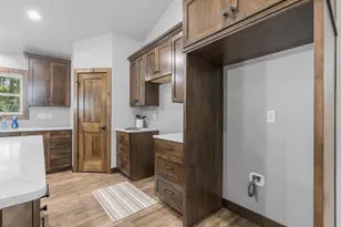 3141 High Country Ct, Suamico, WI 54313 - Photo 15