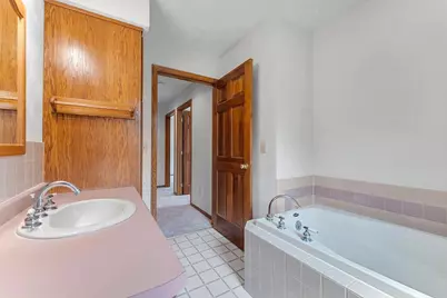 1525 Parkview Drive, New London, WI 54961 - Photo 33