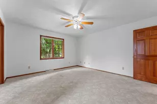 1525 Parkview Dr, New London, WI 54961 - Photo 25