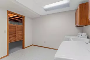 1525 Parkview Dr, New London, WI 54961 - Photo 39