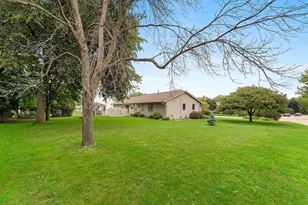 1525 Parkview Dr, New London, WI 54961 - Photo 63
