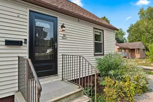 1012 Center St, Kewaunee, WI 54216 - Photo 3