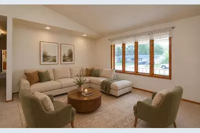 1518 Commanche Drive, Green Bay, WI 54313 - Photo 3