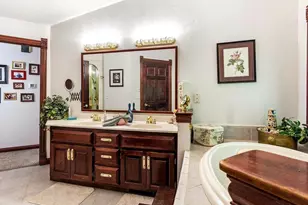 900 Mt Hood Ct, Green Bay, WI 54311 - Photo 23