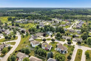 1416 Wilbert Hill Ct, Howard, WI 54313 - Photo 3