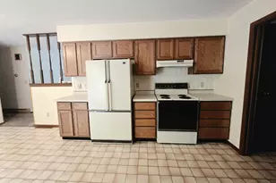 927 S Oakwood St, Hancock, WI 54943 - Photo 13