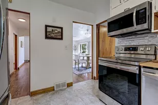 1713 Walnut St, Oshkosh, WI 54901 - Photo 15
