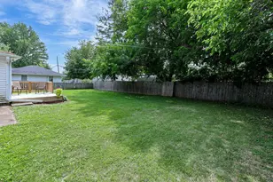 1713 Walnut St, Oshkosh, WI 54901 - Photo 5