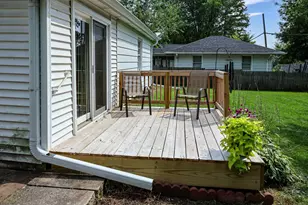 1713 Walnut St, Oshkosh, WI 54901 - Photo 7