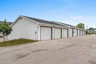 726 Florida St, Sturgeon Bay, WI 54235 - Photo 47