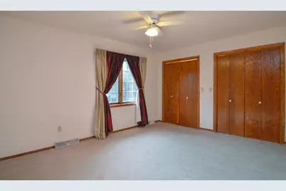 2360 La Rue Lane, Green Bay, WI 54313 - Photo 31