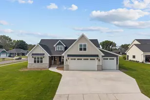 1029 Lancaster Ct, Green Bay, WI 54313 - Photo 7