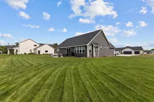 1029 Lancaster Ct, Green Bay, WI 54313 - Photo 65