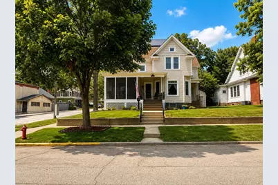 133 E Park Avenue, Berlin, WI 54923 - Photo 1