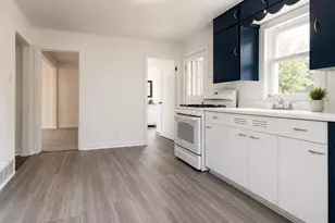 458 Bader St, Green Bay, WI 54302 - Photo 5