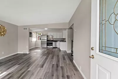 1413 Western Avenue, Green Bay, WI 54303 - Photo 3