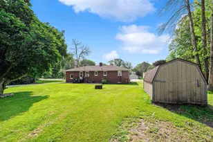 4025 N Shore Dr, Menomonie, MI 49858 - Photo 25