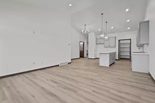 3385 Shawano Ave, Green Bay, WI 54313 - Photo 11