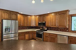 3830 Nicolet Dr, Green Bay, WI 54311 - Photo 13