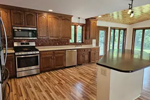 3830 Nicolet Dr, Green Bay, WI 54311 - Photo 17