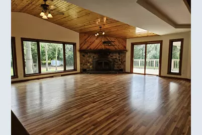 3830 Nicolet Drive, Green Bay, WI 54311 - Photo 9