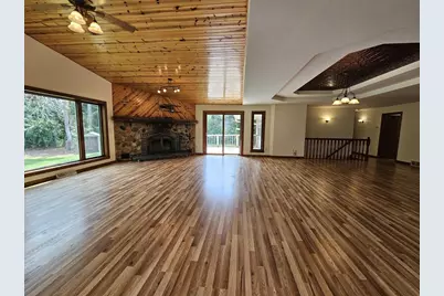 3830 Nicolet Drive, Green Bay, WI 54311 - Photo 9