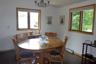 N10923 Yaeger Rd, Clintonville, WI 54929 - Photo 9