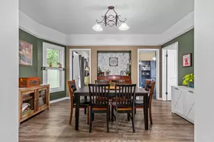 833 Jefferson St, Oshkosh, WI 54901 - Photo 9