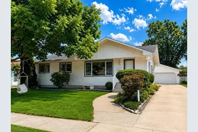 435 Weis Avenue, Fond du Lac, WI 54935 - Photo 1