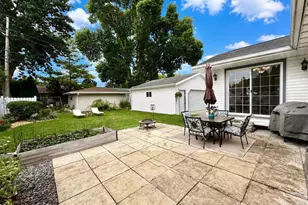 435 Weis Ave, Fond du Lac, WI 54935 - Photo 3