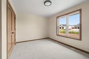 2645 Cornell Ave, Neenah, WI 54956 - Photo 25