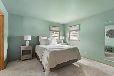 1045 Grove Street, Menasha, WI 54952 - Photo 11