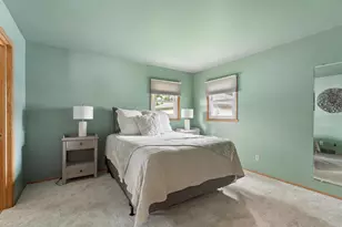 1045 Grove St, Menasha, WI 54952 - Photo 11