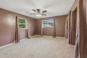 884 E Division St, Fond du Lac, WI 54935 - Photo 15