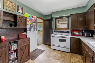 344 E Johnson Street, Fond du Lac, WI 54935 - Photo 7