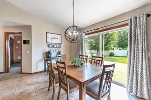 3619 Crocus Dr, De Pere, WI 54115 - Photo 9