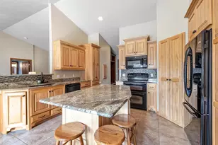3619 Crocus Dr, De Pere, WI 54115 - Photo 11