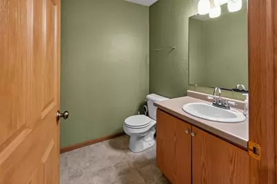 406 Greenbriar Avenue, Fond du Lac, WI 54935 - Photo 17