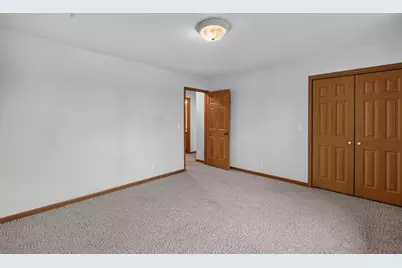 406 Greenbriar Avenue, Fond du Lac, WI 54935 - Photo 25
