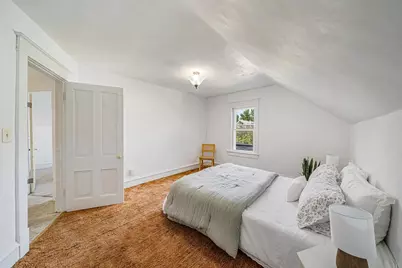 107 W 16th Avenue, Oshkosh, WI 54902 - Photo 5