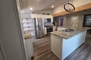 1040 Blaine St, Marinette, WI 54143 - Photo 13