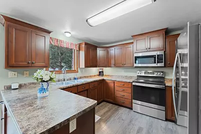 2906 Sunray Lane, Green Bay, WI 54313 - Photo 15