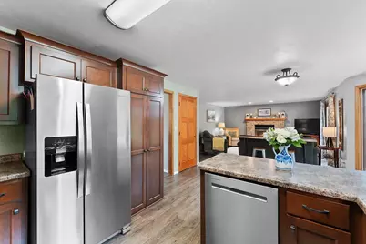 2906 Sunray Lane, Green Bay, WI 54313 - Photo 17