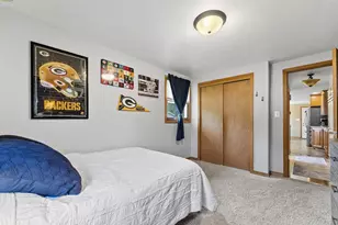 2423 Hampton Ave, Green Bay, WI 54311 - Photo 25