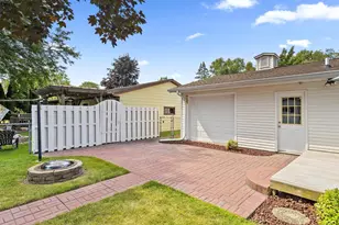 2423 Hampton Ave, Green Bay, WI 54311 - Photo 47