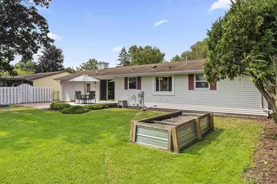 2423 Hampton Avenue, Green Bay, WI 54311 - Photo 55